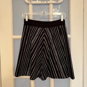 Alice + Olivia Striped A Line Skirt - Size  2
